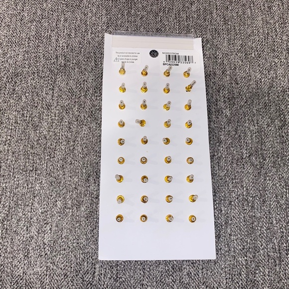 BP Earring Set - Picture 2 of 2